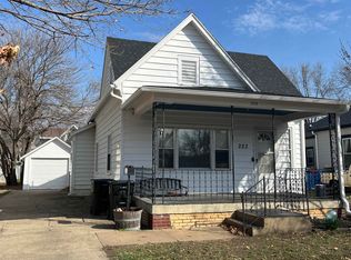 223 S 10th St, Salina, KS 67401