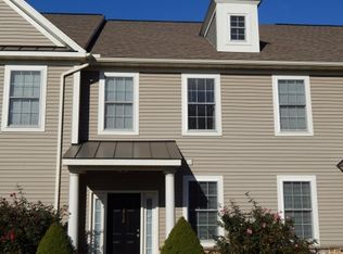 212 Springmont Dr, Reading, PA 19610