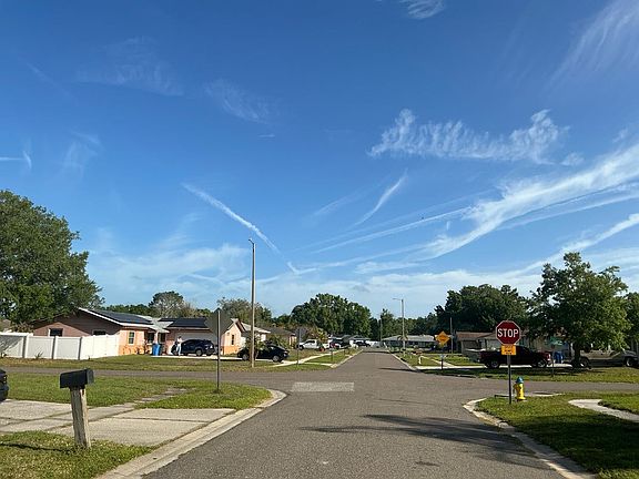 5th image of 917 Winchester Ct