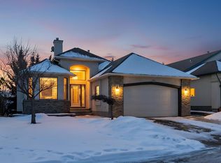52 N Sandstone Ridge Cres, Okotoks, AB T1S1P9