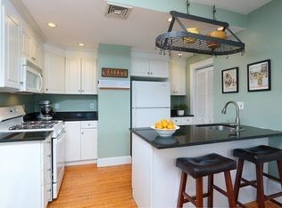 627 E 6th St #3, South Boston, MA 02127