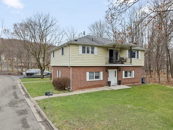 16 Barney Ct, Binghamton, NY 13903