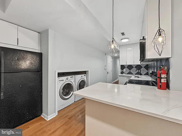 1811 Cecil B Moore Ave #C — Photo 4