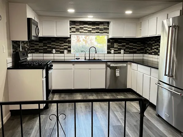 4800 Auburn Folsom Rd #52, Loomis, CA 95650