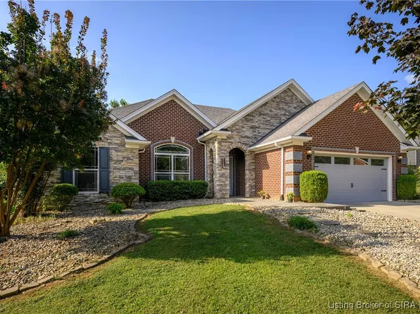2812 Crescent Hill Drive NE, Corydon, IN 47112