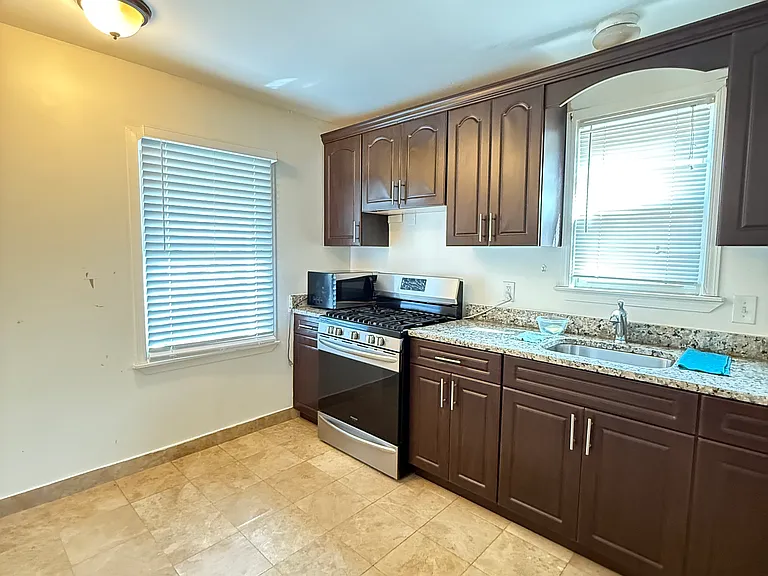 6441 Kendal St — Photo 5