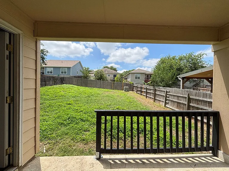 6626 Clovis Ct — Photo 17
