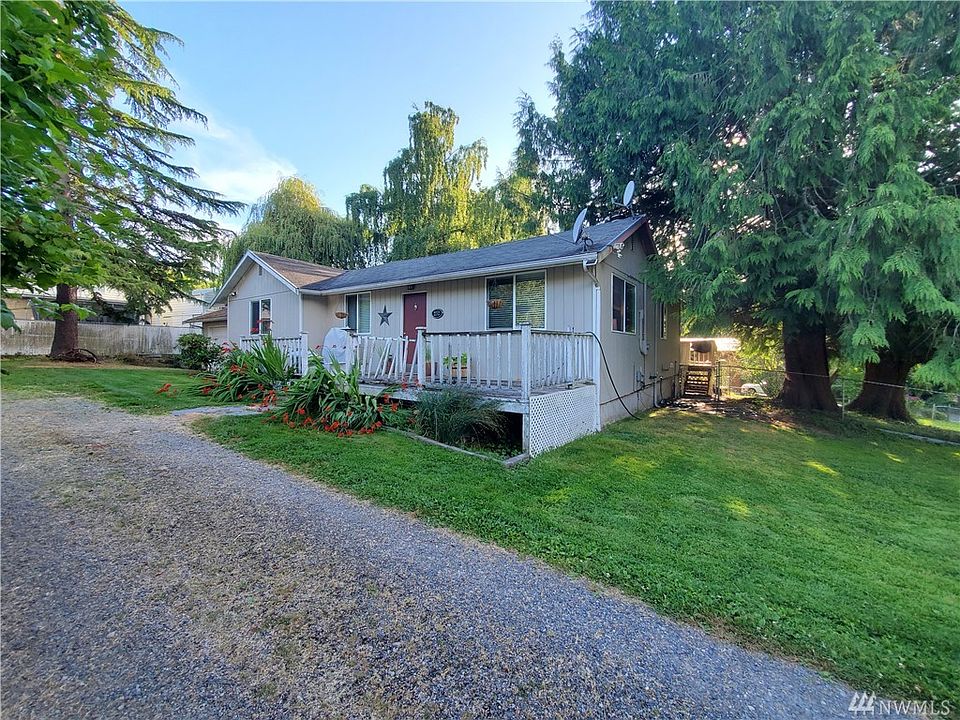 1st image of 2212 Grandview Dr W