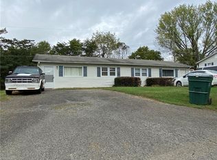 124 Hawaii Ln #3, Mount Airy, NC 27030
