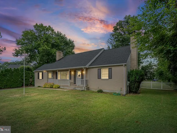 9711 Magledt Rd, Parkville, MD 21234