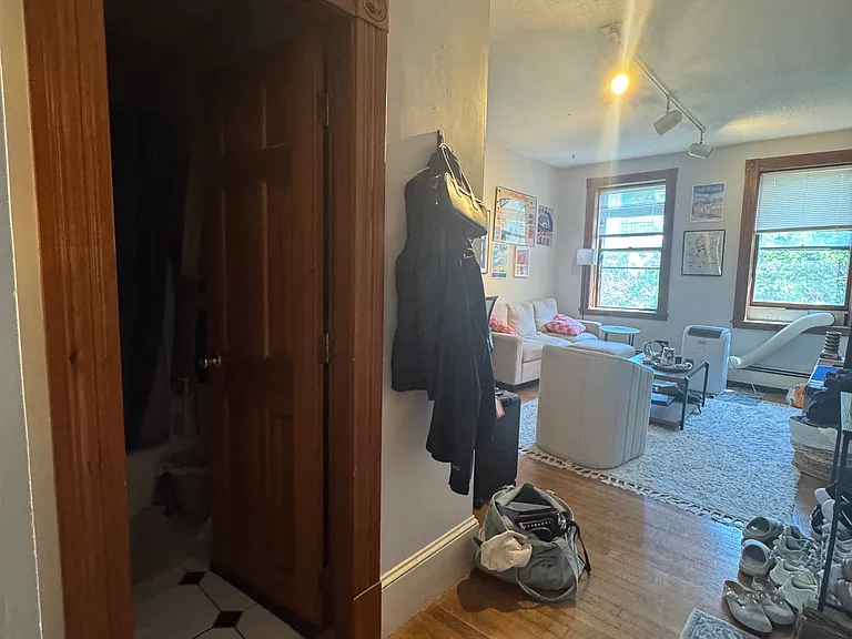 41 Garden St #10T — Photo 9