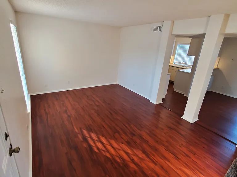 138 Meadow Dr — Photo 10