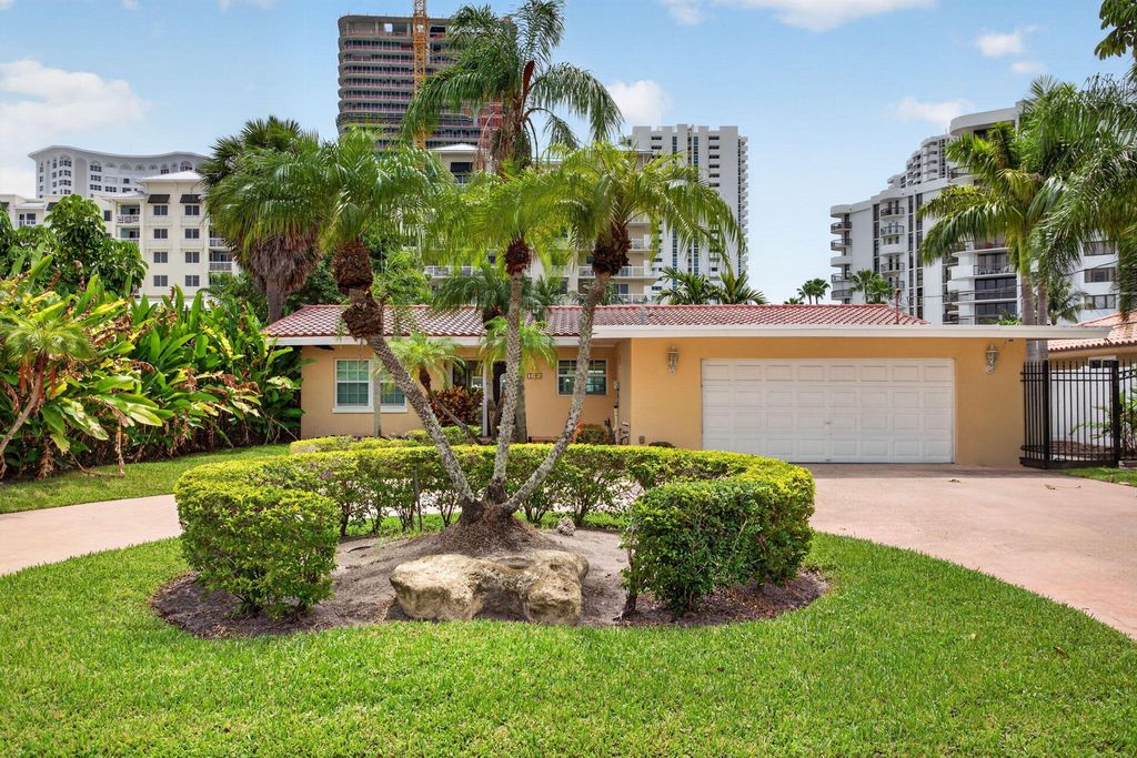 1390 E Terra Mar Drive, photo 2