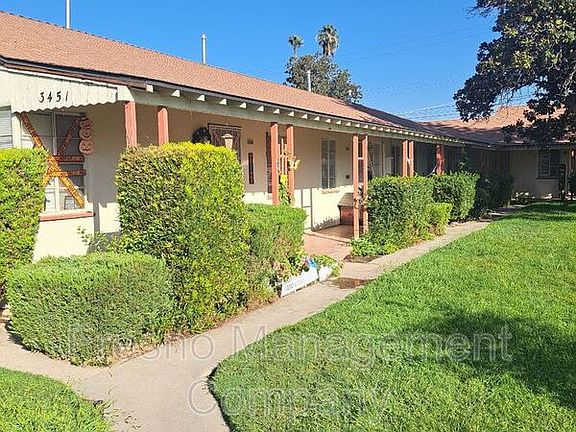 4th image of 3461 E McKinley Ave