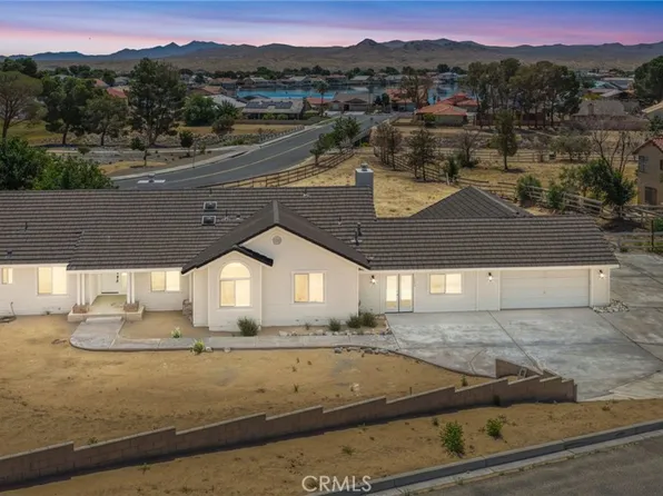 27679 River Rock Rd, Helendale, CA 92342