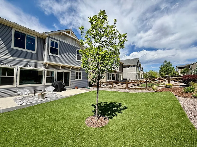 6828 Mineral Belt Dr — Photo 24