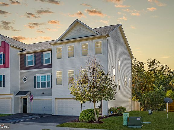 2nd image of 211 Centennial Dr