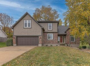 11223 W 109th St, Overland Park, KS 66210