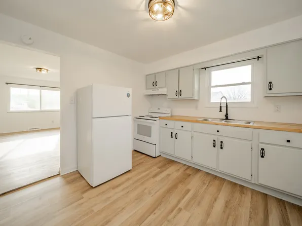 208 S Kenmore Rd, Indianapolis, IN 46219