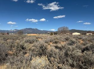 ROY Rd, Taos, NM 87571