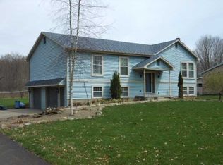 78 Kimberly Dr, Grove City, PA 16127