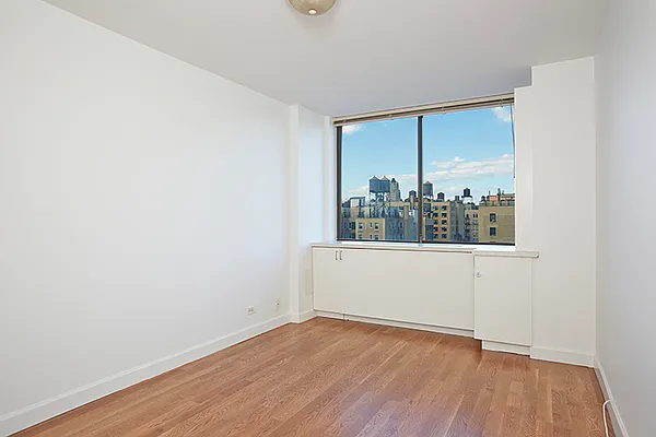 Rented by Brown Harris Stevens | media 11