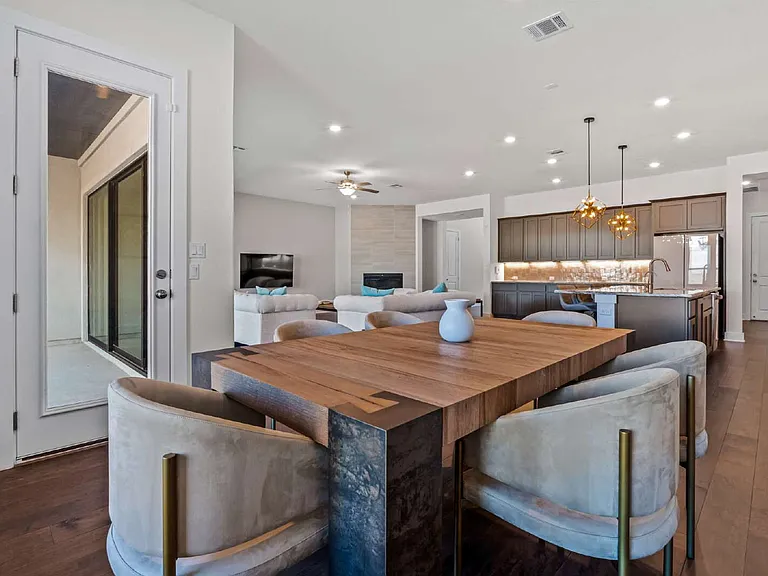 921 Trevi Fontana Dr — Photo 19