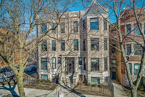 2922 W Logan Blvd Photo 1