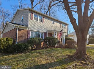 9110 Donna Dean Dr, Springfield, VA 22153
