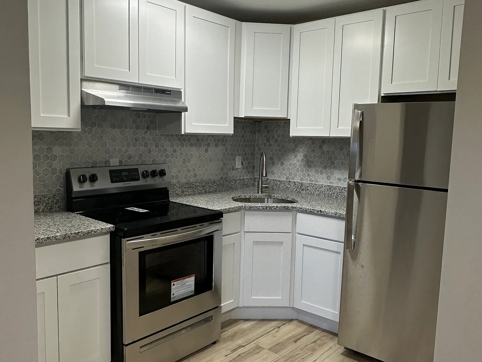 1 bed, 600 sqft, $1,500 — Photo 4