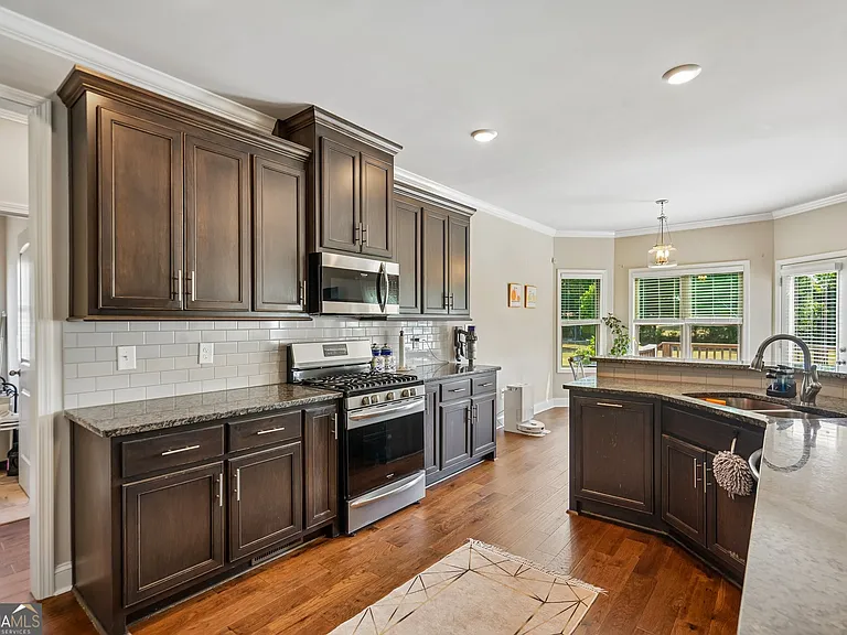 1354 Horseshoe Bend Ln — Photo 30