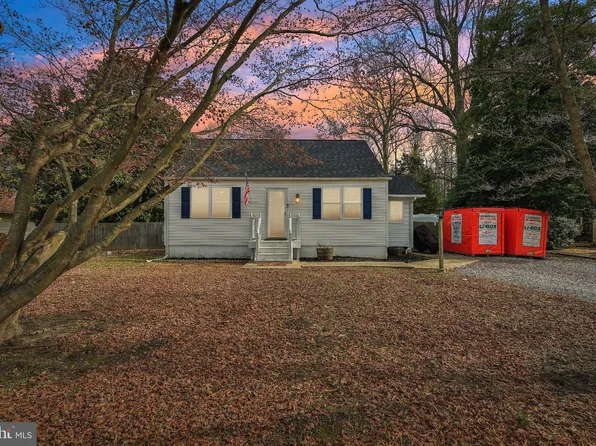 1841 Chesapeake Rd, Pasadena, MD 21122