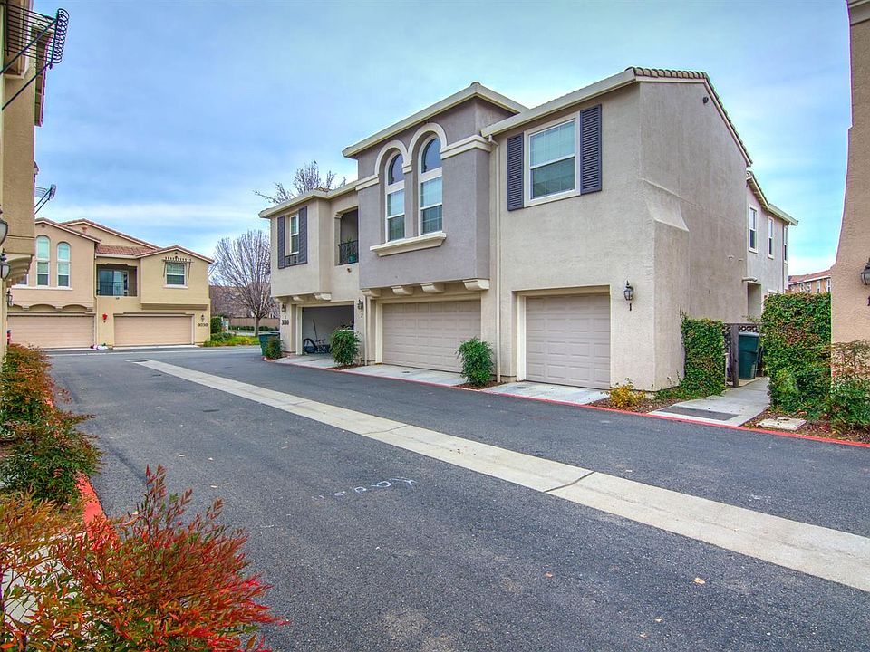 1st image of 3080 Sierra View Cir Unit 2