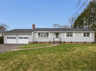 28 Holly Rd, East Hartford, CT 06118