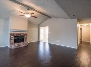 7400 Laurelhill Ct S, Fort Worth, TX 76133