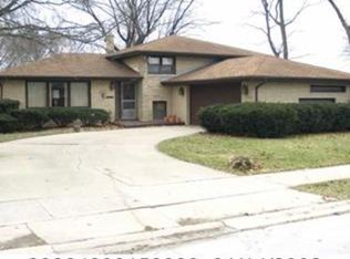 2305 185th Pl, Lansing, IL 60438