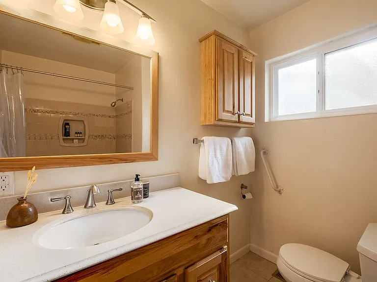3812 Calle Del Monte NE — Photo 6