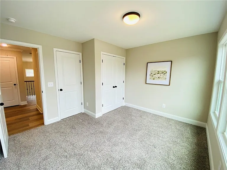 6960 Diana Cir — Photo 36