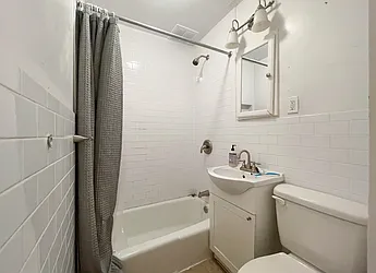 Rented by Kahen Properties
