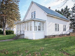 316 E Main St, Hartford, MI 49057
