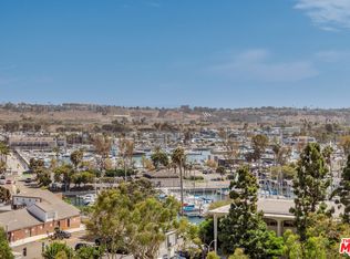 13600 Marina Pointe Dr Unit 907, Venice, CA 90292