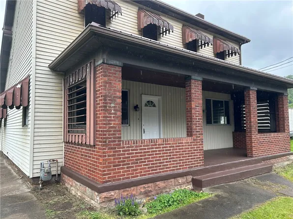 610 2nd Ave, Sutersville, PA 15083
