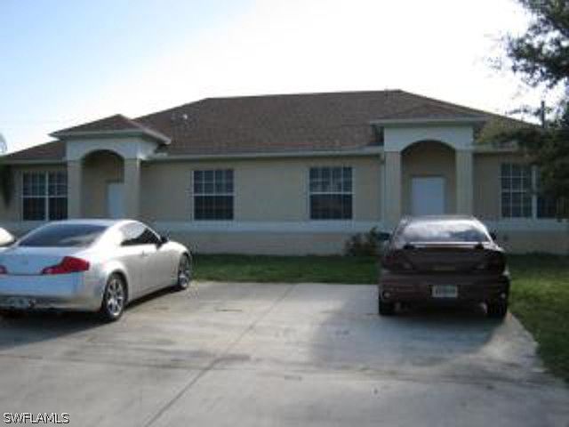 1st image of 17483 Dumont Dr