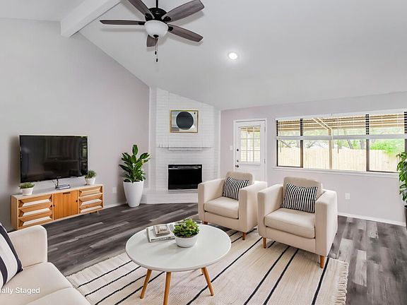 3rd image of 6340 Canyon Cir