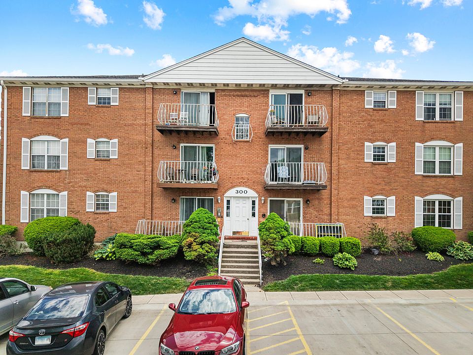 1st image of 308 Highland Trce