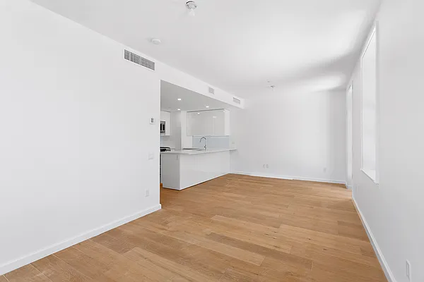 Rented by Compass | media 24