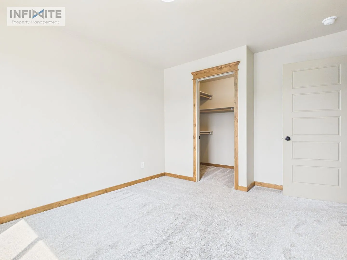 Beautiful 3-Bedroom Condo Near Four Corners — Photo 2