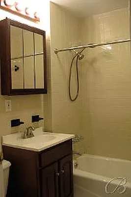 Rented by Bellmarc Realty | media 19