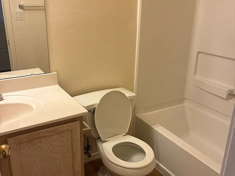 5401 Saturnia Rd NW — Photo 12