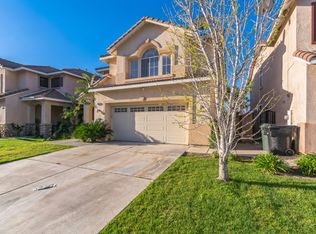16687 Baywood Ln, Fontana, CA 92336